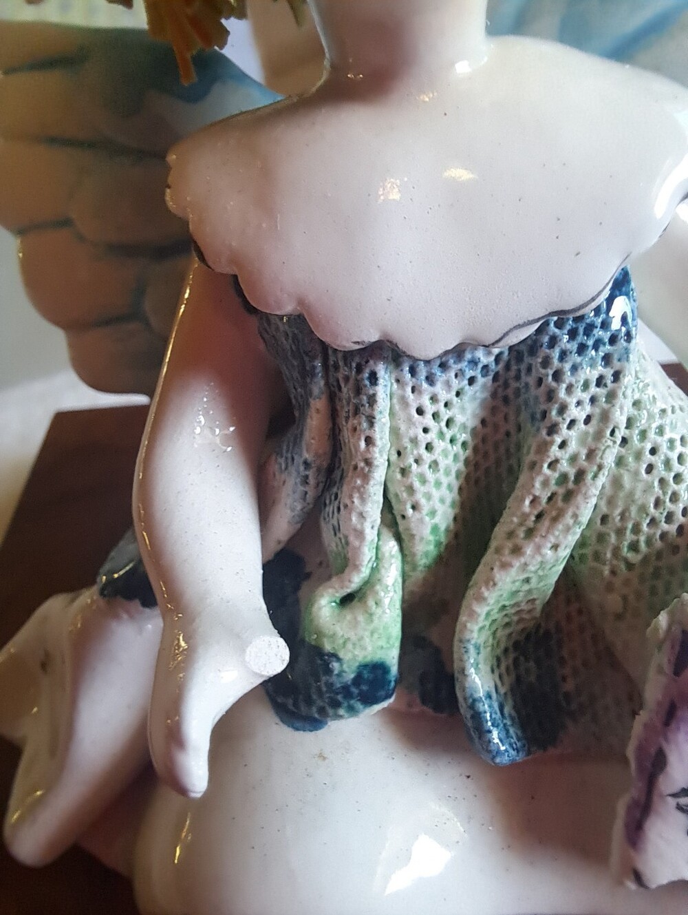 Italian Zampiva Porcelain Spaghetti Hair Angel With Music Sheet Figurine On Base - Picture 8 of 8